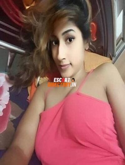 Meet Palavi young escorts in Delhi