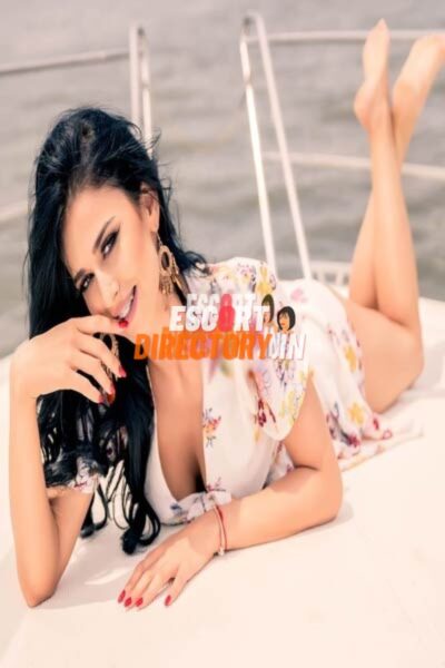 Karina Singh Escort Service from Prayagraj