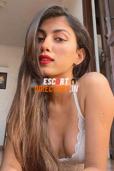 Roma call girl from West Delhi