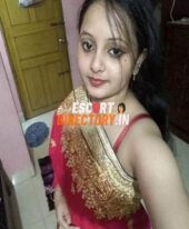 Savi call girl from Bandra